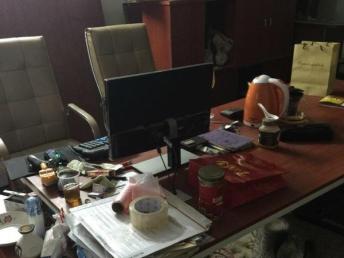 武汉办公设备与用品指南 电脑、打印机与老板桌的选购与优化